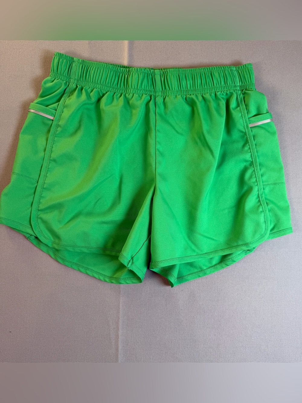 Primary Youth sz14 Active Running Shorts - Bright Green With Reflective Pockets
